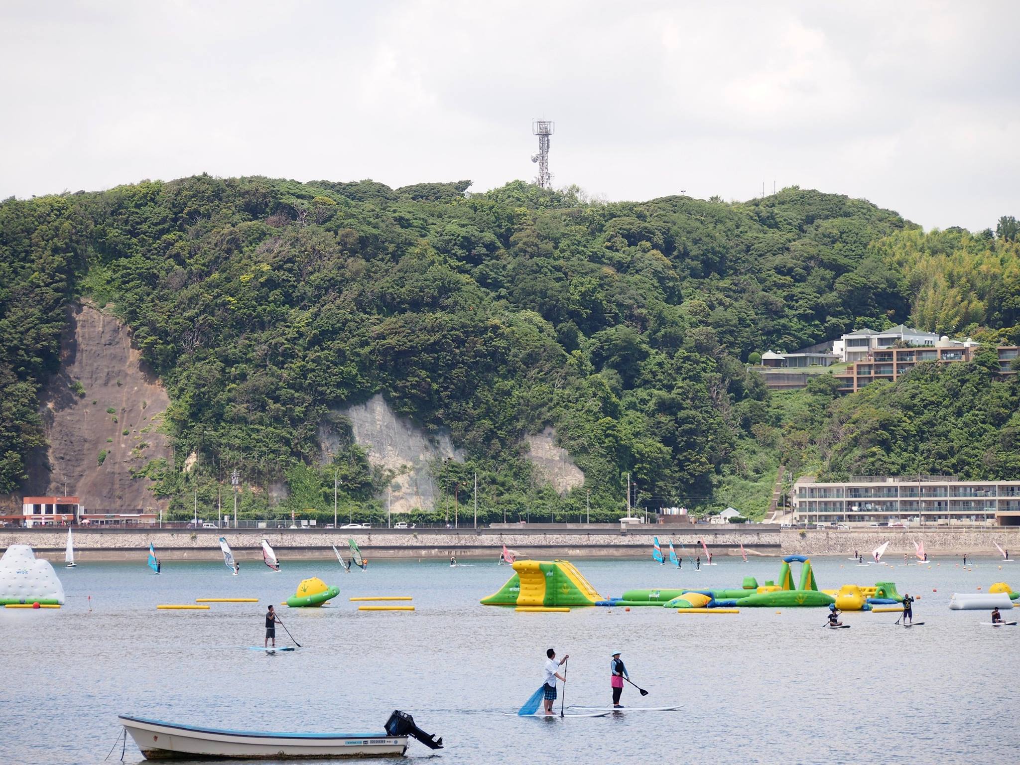 逗子ビーチスプラッシュウォーターパーク Toho Shonan エスプレッソ